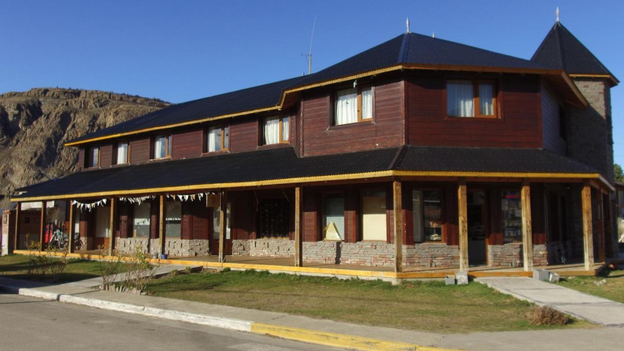 Aparts Complejo Ricanor El Chalten Exteriör bild